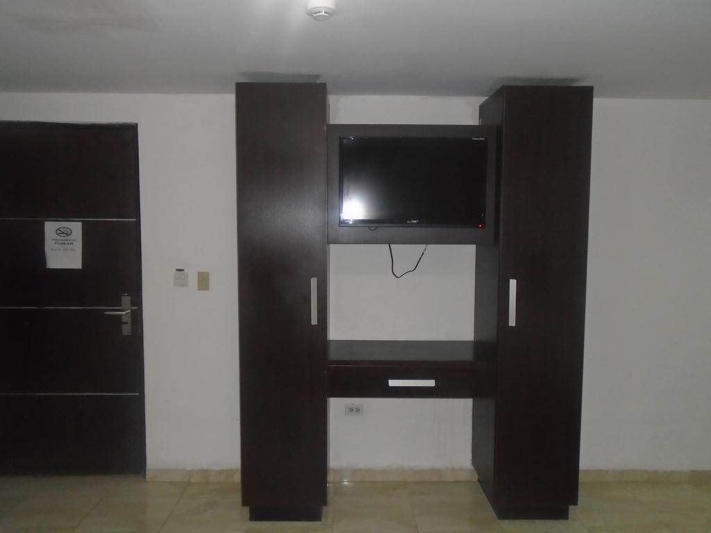 Residencial Mexico Hotel Ciudad de Panamá Exterior foto